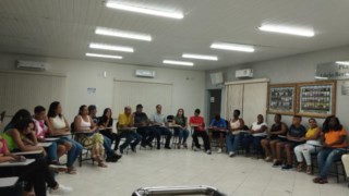 Câmara Municipal de Conceição do Rio Verde - MG promove reunião com responsáveis dos ingressantes no Parlamento Jovem Câmara Municipal de Conceição do Rio Verde - MG promove reunião com responsáveis dos ingressantes no Parlamento Jovem