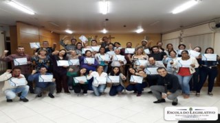 III Módulo "Curso de Oratória- A arte de falar em público" III Módulo "Curso de Oratória- A arte de falar em público"