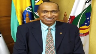 Posse do Vereador CLÁUDIO ANTÔNIO DE SOUZA Posse do Vereador CLÁUDIO ANTÔNIO DE SOUZA